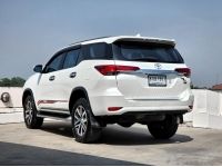 TOYOTA Fortuner 2.4G ปี 2019 ไมล์ 35,xxx Km รูปที่ 3