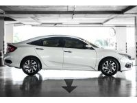 HONDA CIVIC 1.8EL AT 2018 รถบ้านดูแลอย่างดี เช็คศูนย์ตลอด ไม่เคยชน รูปที่ 3