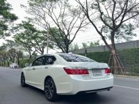 Honda Accord 2.0 HYBRID TECH TOP ปี 2015 ไมล์ 71,xxx km. รูปที่ 3