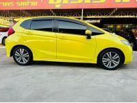 HONDA JAZZ GK 1.5SV TOP VTEC AS ปี 2014 จดทะเบียน 2015 สีเหลือง รูปที่ 3