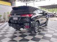 TOYOTA NEW FORTUNER 2.4 V.2WD.DISK 4 ล้อ 2019 รูปที่ 3