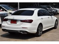 Mercedes-Benz E220d 2.0 AMG ปี 2021 ไมล์ 51,xxx Km รูปที่ 3