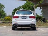 MERCEDES BENZ GLC250d AMG 4MATIC ปี 2017 สีขาว ยางใหม่ ฟรีดาวน์ได้ รูปที่ 3