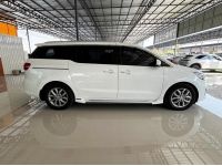 Kia Grand Carnival 2.2 EX (ปี 2019) Wagon AT รถสวย สภาพดี ราคาถูก ไมล์น้อย ฟรีดาวน์ รถมือสอง รถตู้ 11 ที่นั่ง รูปที่ 3