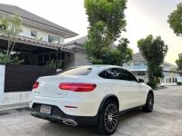 Mercedes-Benz GLC250d Coupe AMG 4MATIC 2017 สีขาว มือเดียว เช็คศูนย์ Benz ทุกระยะ สีเดิมทั้งคัน รูปที่ 3