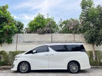 Toyota Vellfire 2.5 ZG ปี 2017 ไมล์ 19,xxx Km รูปที่ 3