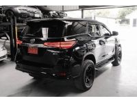 2017 Toyota Fortuner 2.8 4WD AT TOP LEGENDER LOOK รูปที่ 3