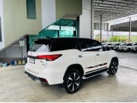 TOYOTA FORTUNER 2.8 V TRD SPORTIVO 4WD ปี 2020 รูปที่ 3