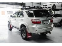 Toyota Fortuner 3.0 4WD Auto 2006 รูปที่ 3