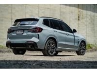 BMW X3 xDrive30e M Sport ปี 2022 สีเทานม ไมล์น้อยรถสวย รูปที่ 3