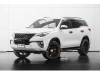 TOYOTA FORTUNER 2.8 V 4WD ปี 2015 รูปที่ 3