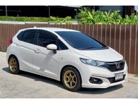 HONDA JAZZ 1.5  V MNC  i-VTEC AUTO ปี 2017 รถพร้อมใช้ *ฟรีดาวน์* T.086-527-9533 รูปที่ 3