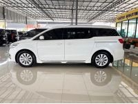 Kia Grand Carnival 2.2 EX ปี 2017 ไมล์ 30,000 Km รูปที่ 3