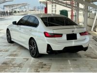 BMW 330e M Sport LCI ปี 2022 ไมล์ 12,xxx Km รูปที่ 3