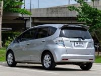 HONDA JAZZ 1.3 Hybrid ปี 2012 ไมล์ 51,xxx Km รูปที่ 3