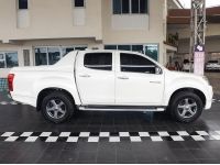 ISUZU D-MAX 4ประตู HI-LANDER X-SERIES 2.5 VGS Z-Prestige Navi เกียร์ AUTO ปี 2015 รูปที่ 3