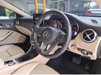 MERCEDES-BENZ GLA200 1.6 Urban Facelift (W156) 2019 จด 2020 รูปที่ 3