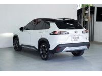 TOYOTA COROLLA CROSS 1.8 HYBRID GR SPORT ปี 2022 จด 2023 สีขาว รูปที่ 3