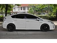 Toyota Prius 1.8 Hybrid 2011 รูปที่ 3