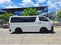 Toyota Hiace 3.0 ECO D4D ดีเซล ปี 2017 รับประกัน รถสวยขับดี สมบูณร์ทุกจุด100% รูปที่ 3