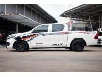 โตโยต้าชัวร์ รถเทรสไดร์ฟ เลขไมล์ 3xxx km Revo D-cab 2.4 Zedition Mid A/T ปี 2022 รูปที่ 3