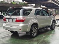 Toyota Fortuner ดีเซล 3.0 V ปี 2010 ไมล์ 177,013 km. รูปที่ 3