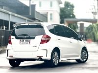 Honda JAZZ 1.5 SV ตัว Top ปี 2011 จด 2012 รถบ้าน ไมล์แท้ 114,340 km. รูปที่ 3