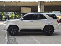 Toyota Fortuner 2.7 V Auto ปี 2011 รูปที่ 3