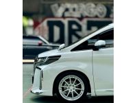 TOYOTA ALPHARD 2.5L SC Y.2023 เลขไมล์เพียง 1x,xxx km. รูปที่ 3