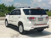 TOYOTA FORTUNER 3.0 ดีเซล 4x4 AUTO ปี 2013 รถสวยพร้อมใช้ ฟรีดาวน์ T.086-527-9533 รูปที่ 3