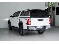 TOYOTA HILUX REVO Double Cab 2.4 Entry Prerunner AT ปี 2023 จด 2024 สีขาว รูปที่ 3