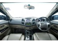 TOYOTA FORTUNER 3.0 V 4WD 2013 รูปที่ 3