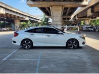 Civic 1.5 Turbo RS 2017 มือเดียว ซื้อสดไม่มี Vat7% ไม่มีค่าธรรมเนียม รูปที่ 3