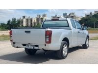 ISUZU D-MAX   2.5  Ddi  MT SPACECAB  ปี 2012 รถบ้านพร้อมใช้ ฟรีดาวน์ T.086-527-9533 รูปที่ 3