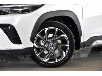 TOYOTA COROLLA CROSS 1.8 HYBRID PREMIUM SAFETY GR SPORT ปี 2022 ไมล์​ 54,xxx km. รูปที่ 3