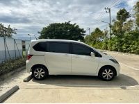 Honda Freed 1.5 SE 2012 รถเจ้าของมือเดียวตั้งแต่ป้ายแดง ประตูเลื่อนอัตโนมัติไฟฟ้า สภาพยอดเยี่ยม รูปที่ 3