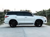 Toyota Fortuner 2.8 TRD Sportivo 2WD ปี2018 รูปที่ 3