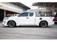 โตโยต้าชัวร์ ฟรีดาวน์ Revo C-cab 2.4 Zedition Entry M/T ปี 23 รูปที่ 3