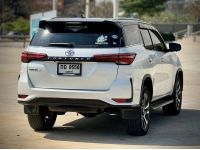 TOYOTA FORTUNER 2.4 Legender 2WD ปี 2023 รถใหม่ ไร้อุบัติ ประวัติครบ รูปที่ 3