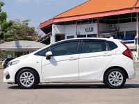 HONDA JAZZ 1.5 V (AS) ปีจด 2019 เลขไมล์ 8O,xxx km. รูปที่ 3