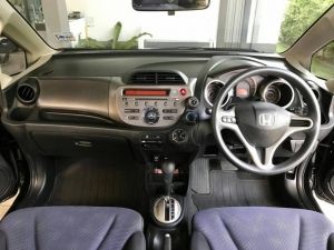 HONDA JAZZ 1.5 V  i-VTEC CVT ปลายปี 2011 จด 2012 เกียร์AUTO  สภาพนางฟ้า รูปที่ 4