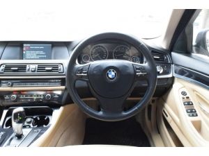 BMW 523i 2.5 F10 (ปี 2011) Highline Sedan AT รูปที่ 4