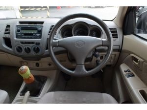 Toyota Hilux Vigo 3.0  E Prerunner รูปที่ 4