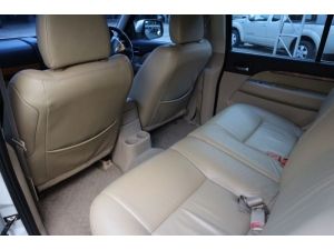 Ford Everest 2.5 Limited 2012 รูปที่ 4
