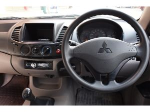 Mitsubishi Triton 2.4  CNG รูปที่ 4