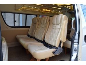 Toyota Hiace 2.5 COMMUTER (ปี 2012) D4D Van MT รูปที่ 4