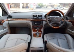 Mercedes-Benz E200 1.8 W211 (ปี 2008 ) NGT Sedan AT รูปที่ 4