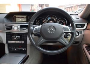 Mercedes-Benz E200 2.0 W212  Executive รูปที่ 4