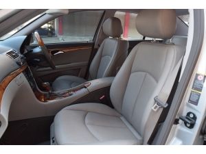 Mercedes-Benz E200 1.8 W211 (ปี 2008 ) NGT Sedan AT รูปที่ 4