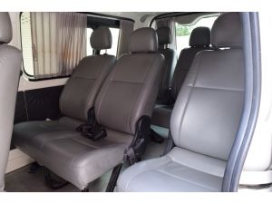 Toyota Hiace 3.0 ตัวเตี้ย ( ปี2014 ) D4D Van MT รูปที่ 4